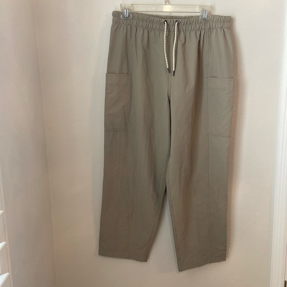 Vuori Pants - Vuori Isla Baggie Pants – Khaki/Taupe – Women’s M